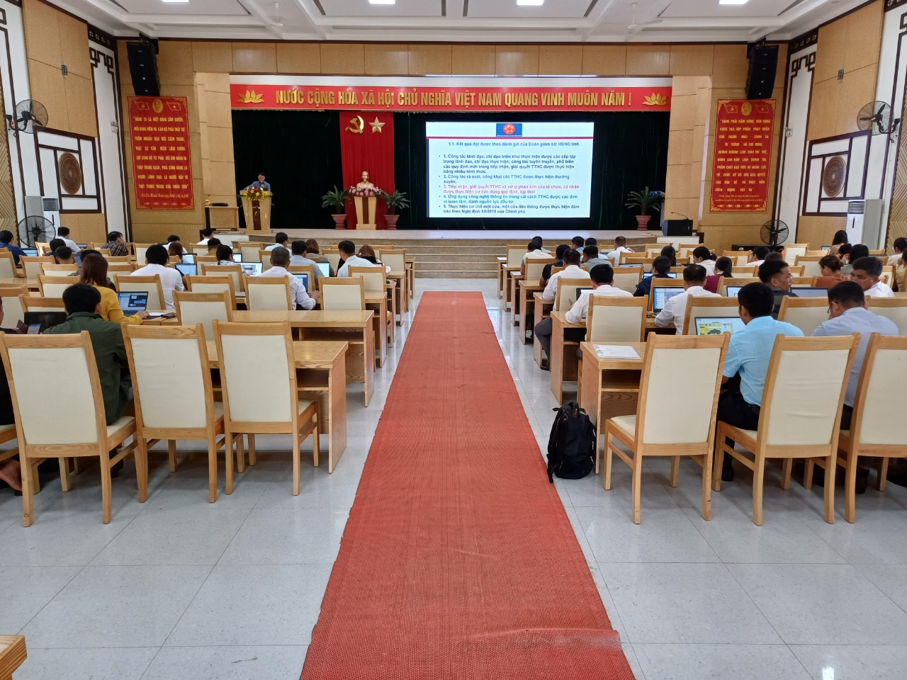 Hội nghị tập huấn nghiệp vụ kiểm soát TTHC tại huyện Nam Giang